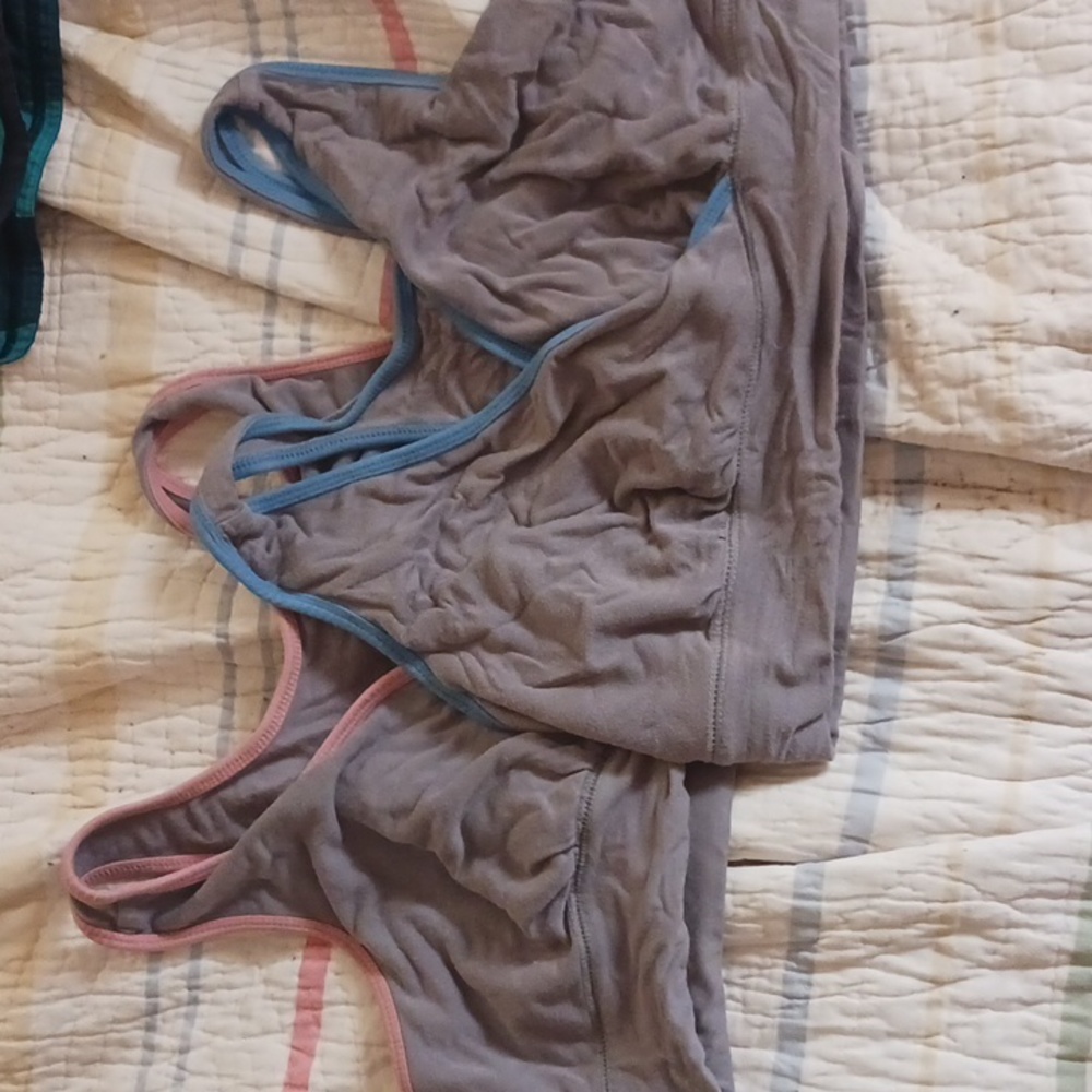Bundle of two kindred bravely nursing bras size L busty